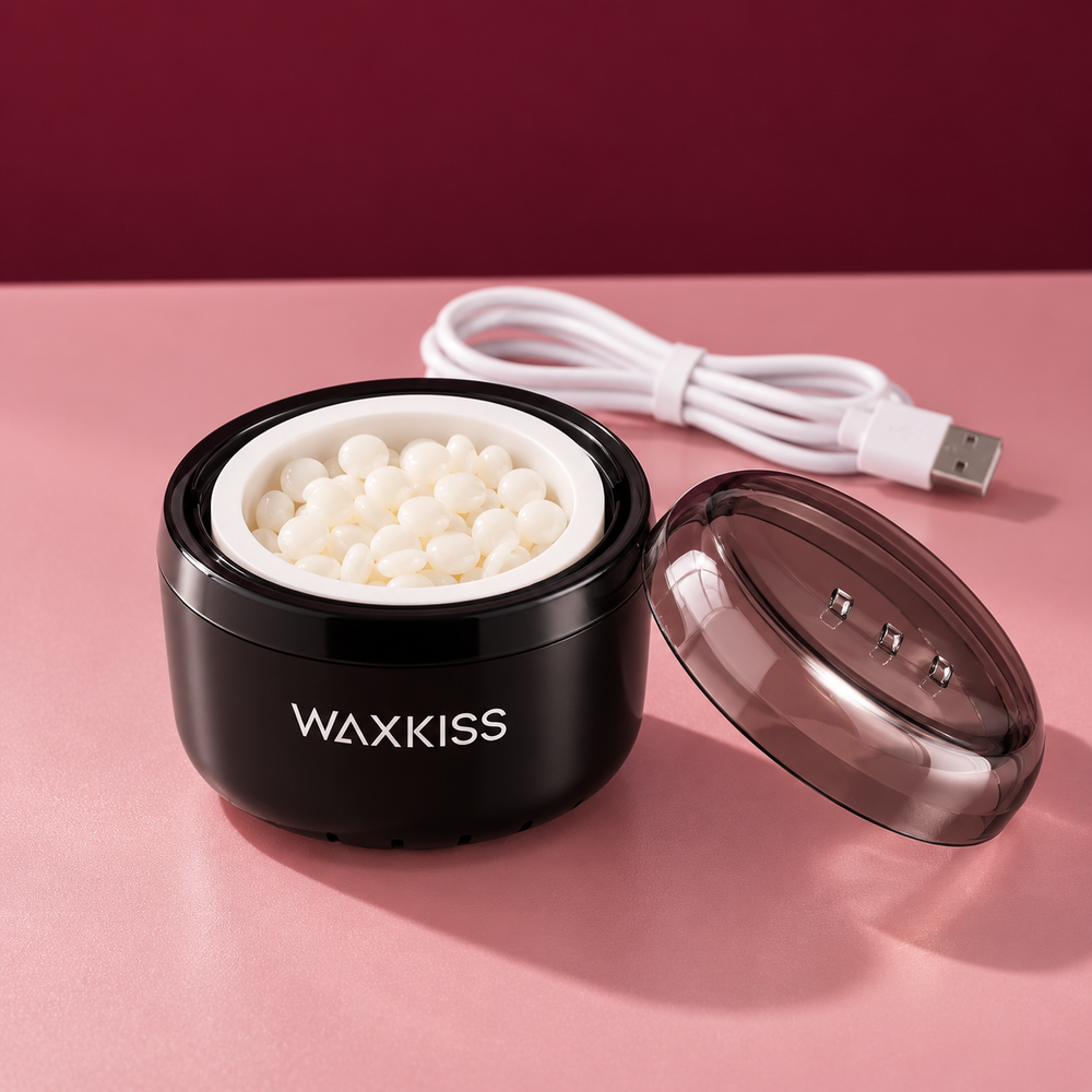 Open mini warmer showing the silicone bowl and clear lid